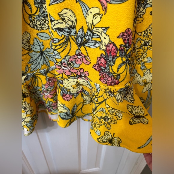 Apt. 9 Yellow Floral Dress Size 3X - Picture 5 of 5